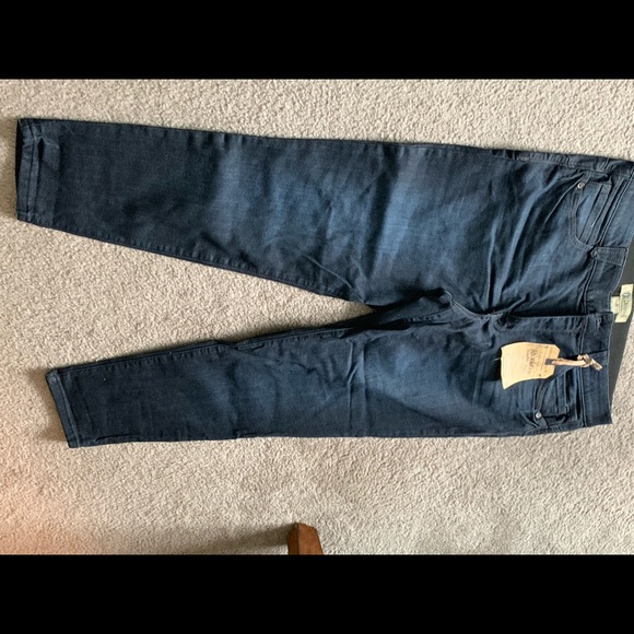 Skinny Jeans - Picture 1 of 2